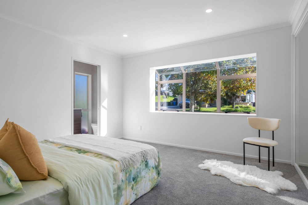 Photos of 11 Vanderbilt Parade