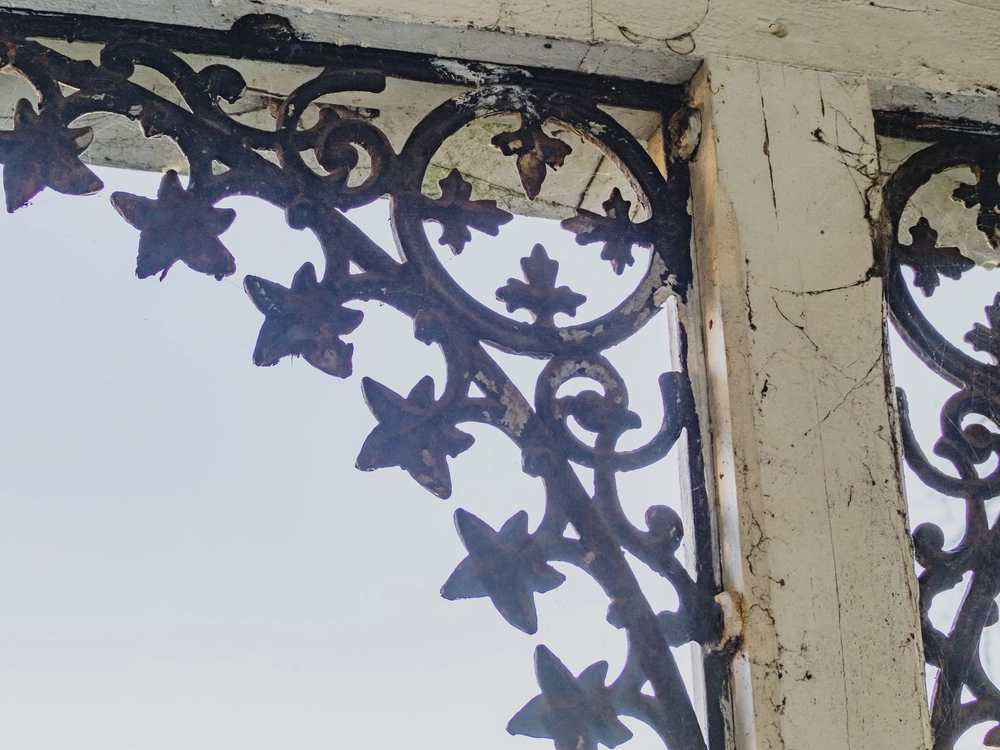 Photos of 11 Rue Balguerie