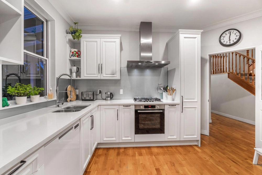 Photos of 43B Stanley Point Road