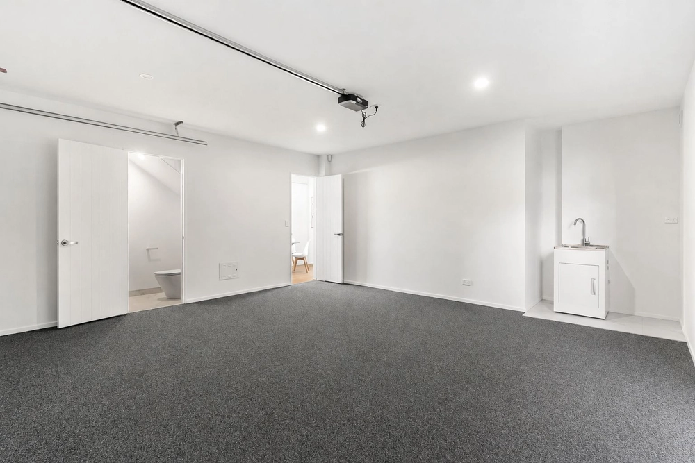 Photos of 29 Busby Street