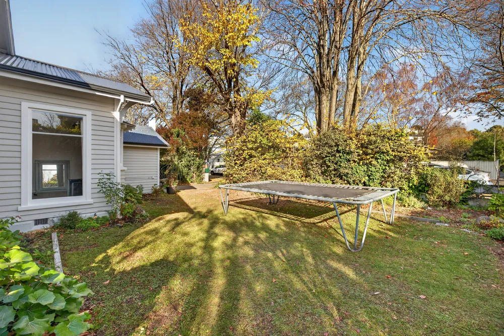 Photos of 4 Woodbridge Road