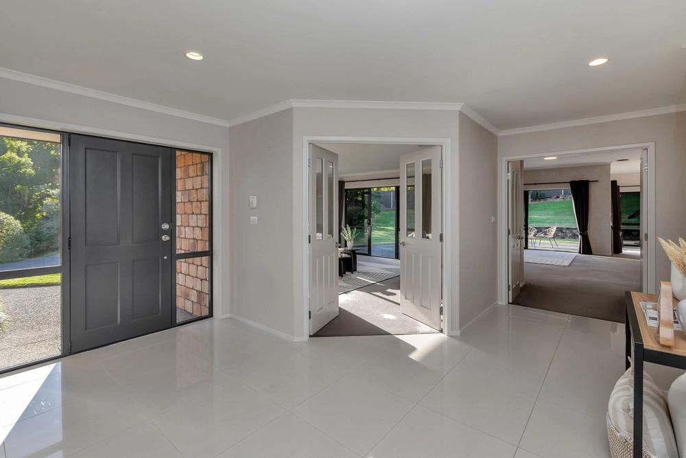 Photos of 43 Roydon Drive