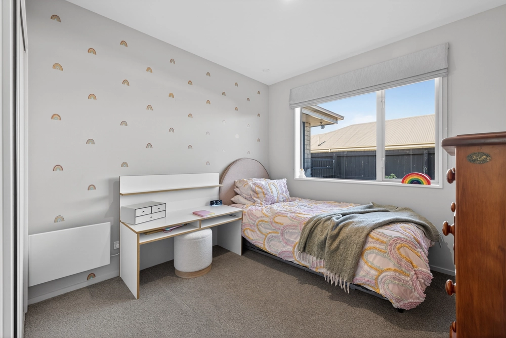 Photos of 9 Hillbourne Street