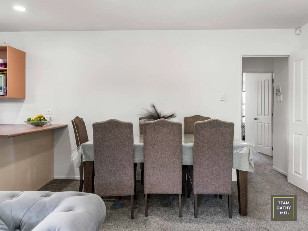 Photos of 2/124 Alfriston Road