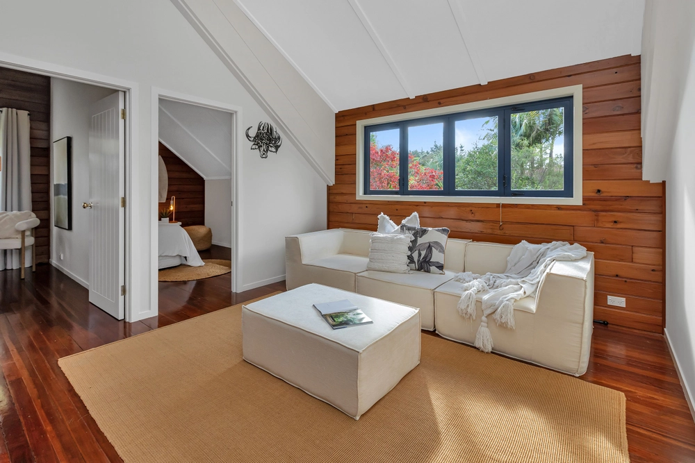 Photos of 270 Vinegar Hill Road