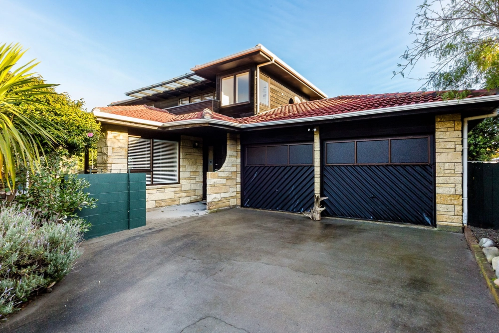 Photos of 197B Manly Street