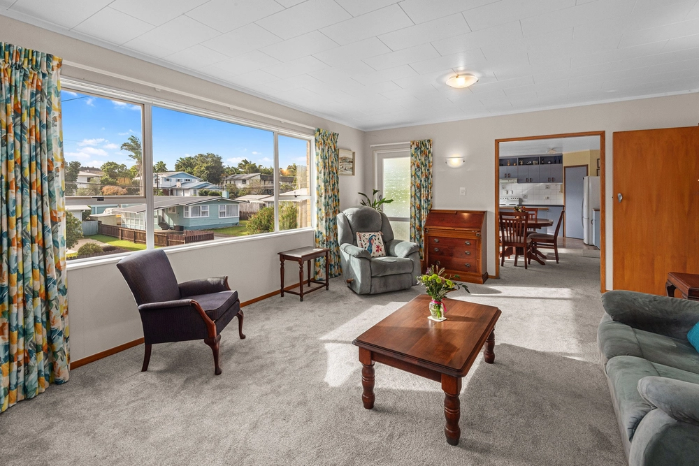 Photos of 16 Sorrento Street