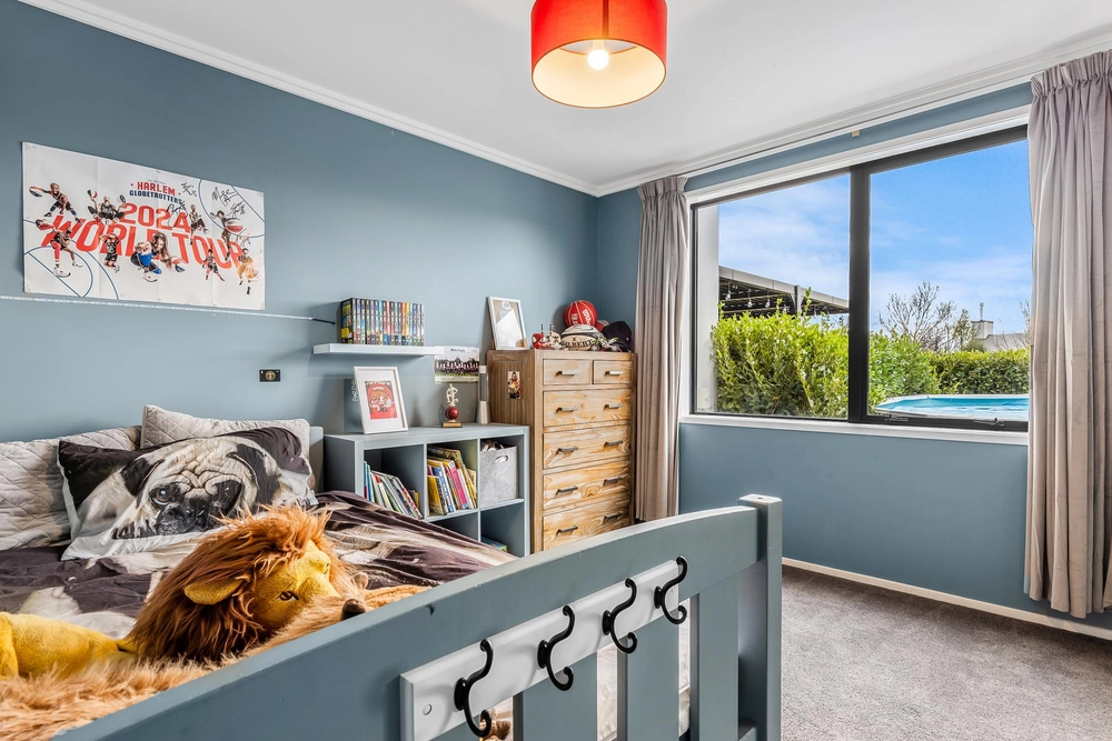 Photos of 18 Warwick Road