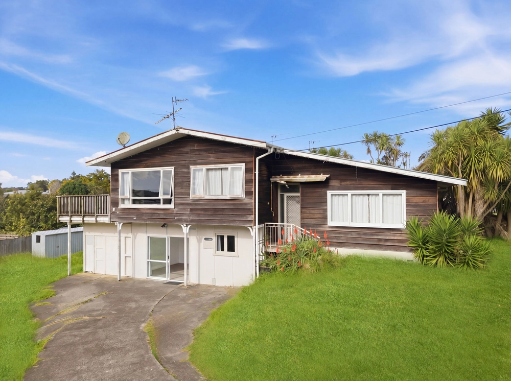 Photos of 148 Astley Avenue