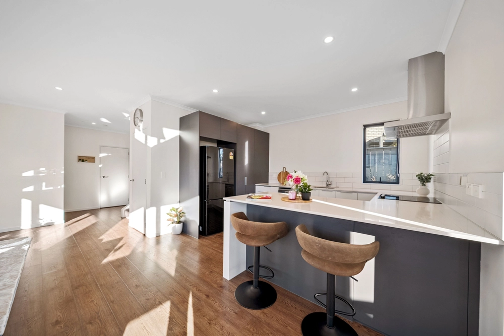 Photos of 9 Vincent McGrath Crescent