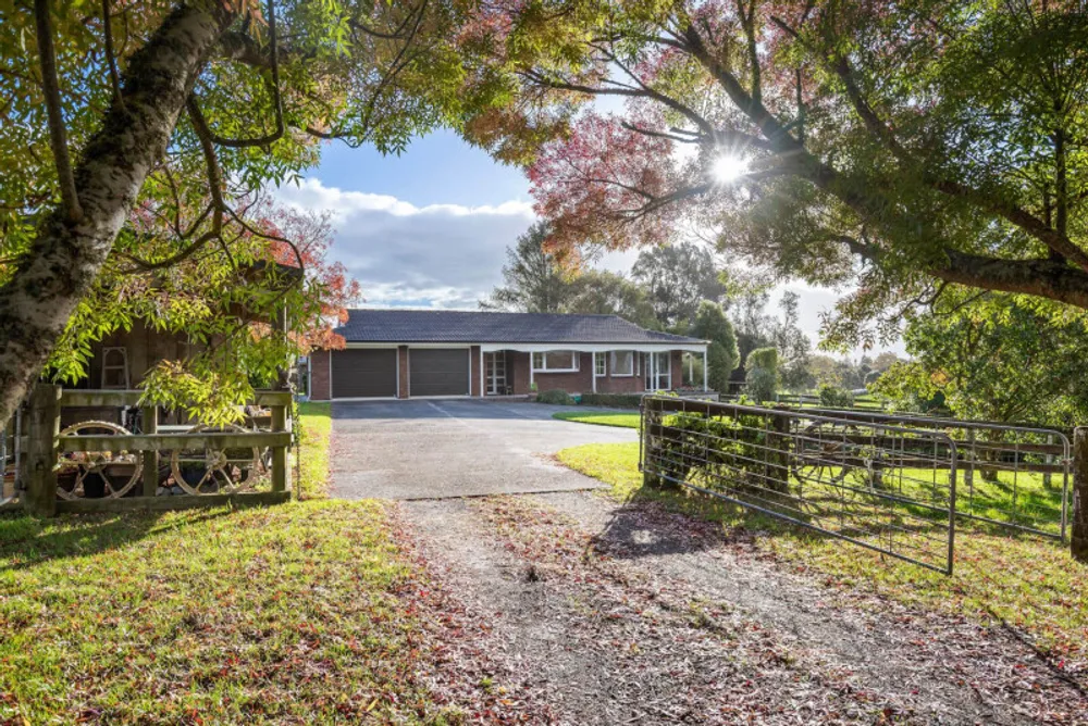 Photos of 149 Karaka North Road