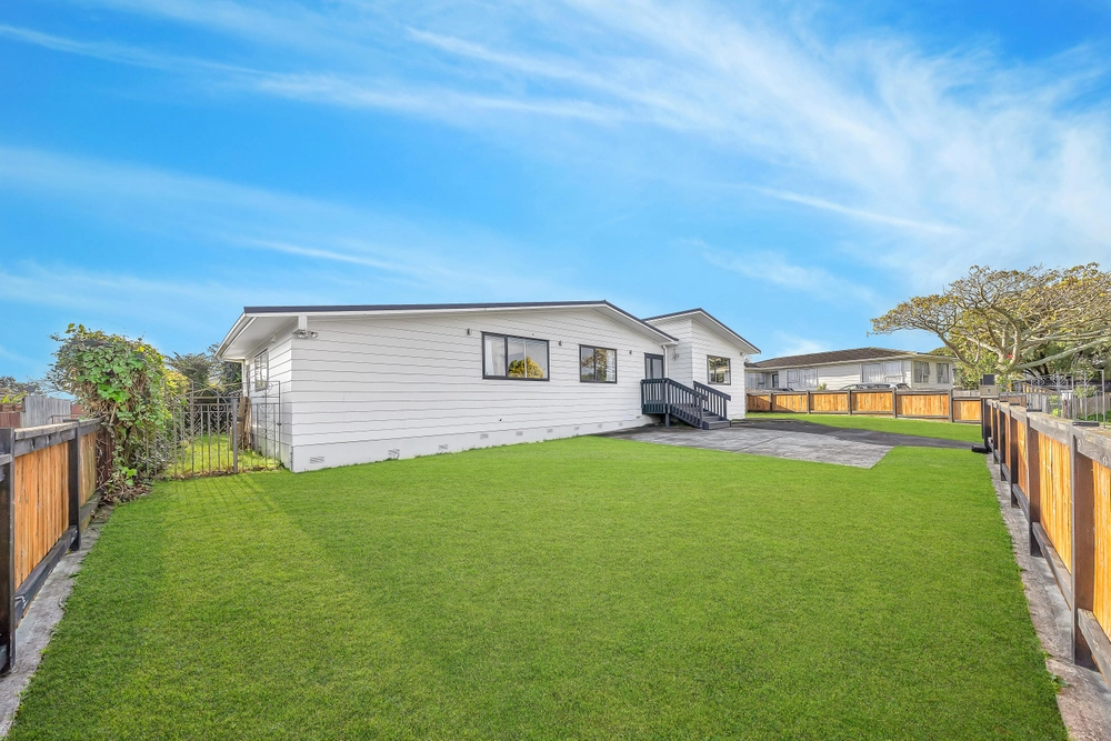 Photos of 12 Sunlands Drive