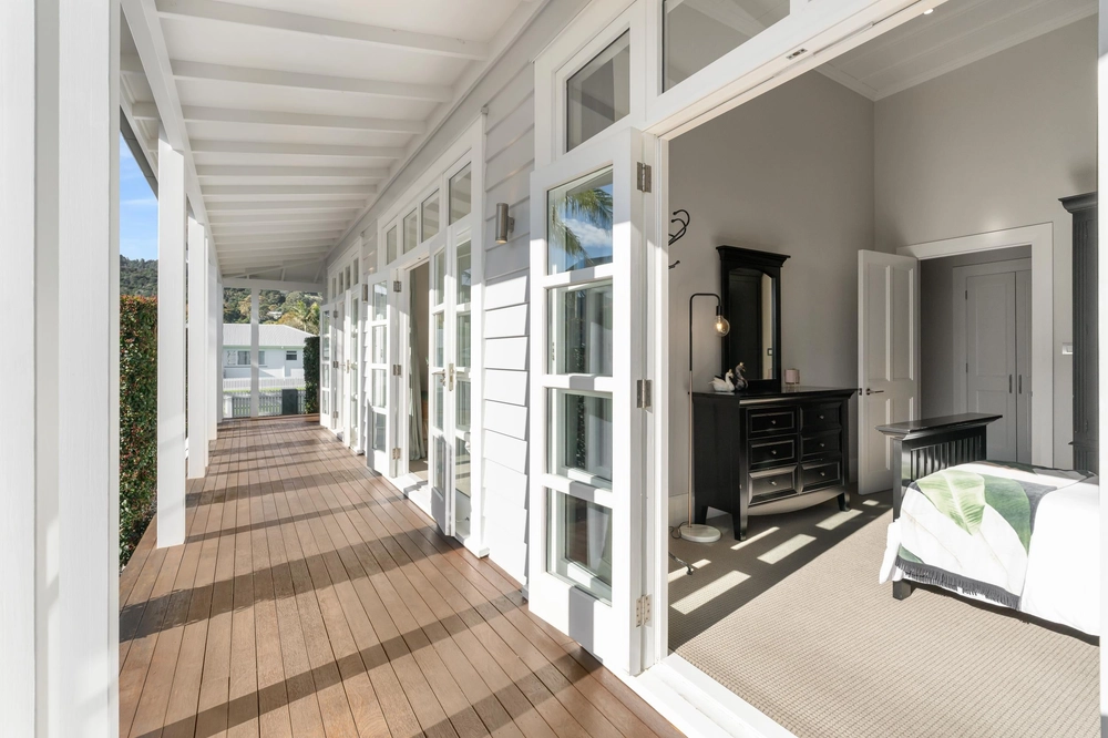 Photos of 107 Rolleston Street