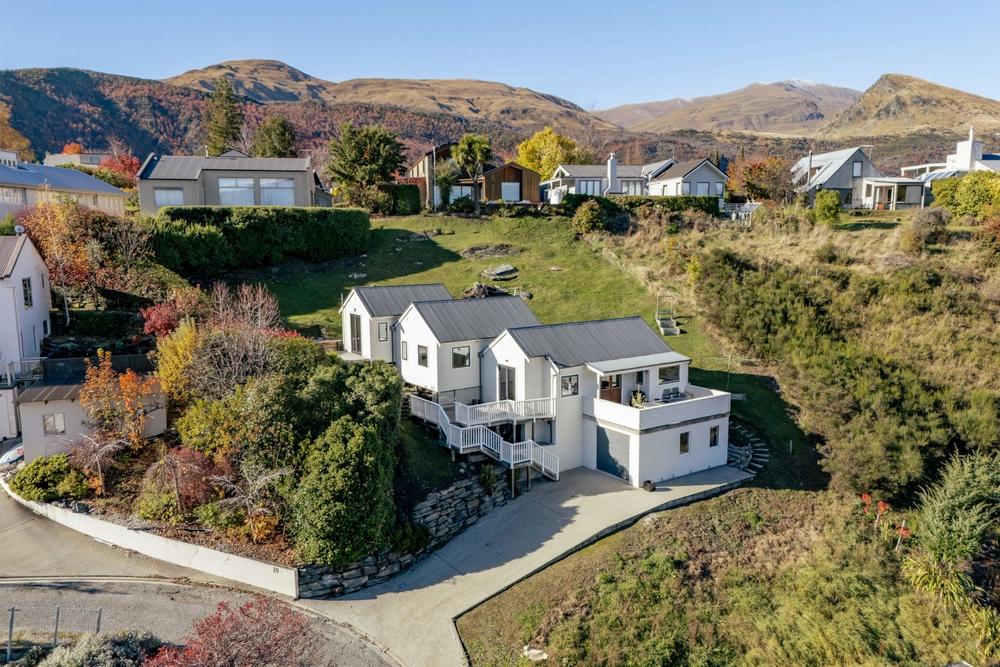 Photos of 21 McDonnell Road