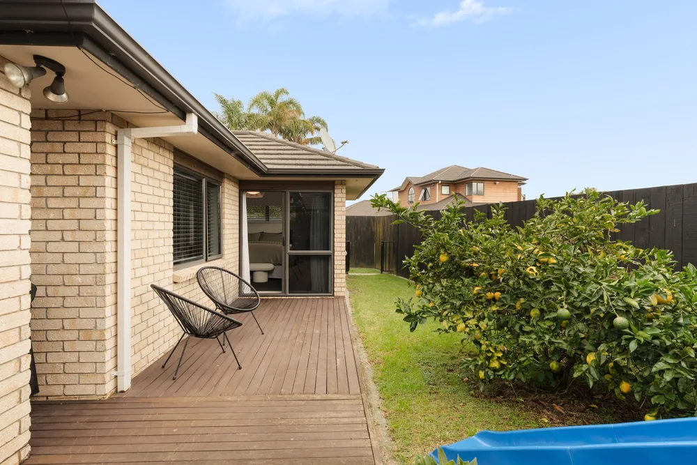 Photos of 34 Aranui Drive