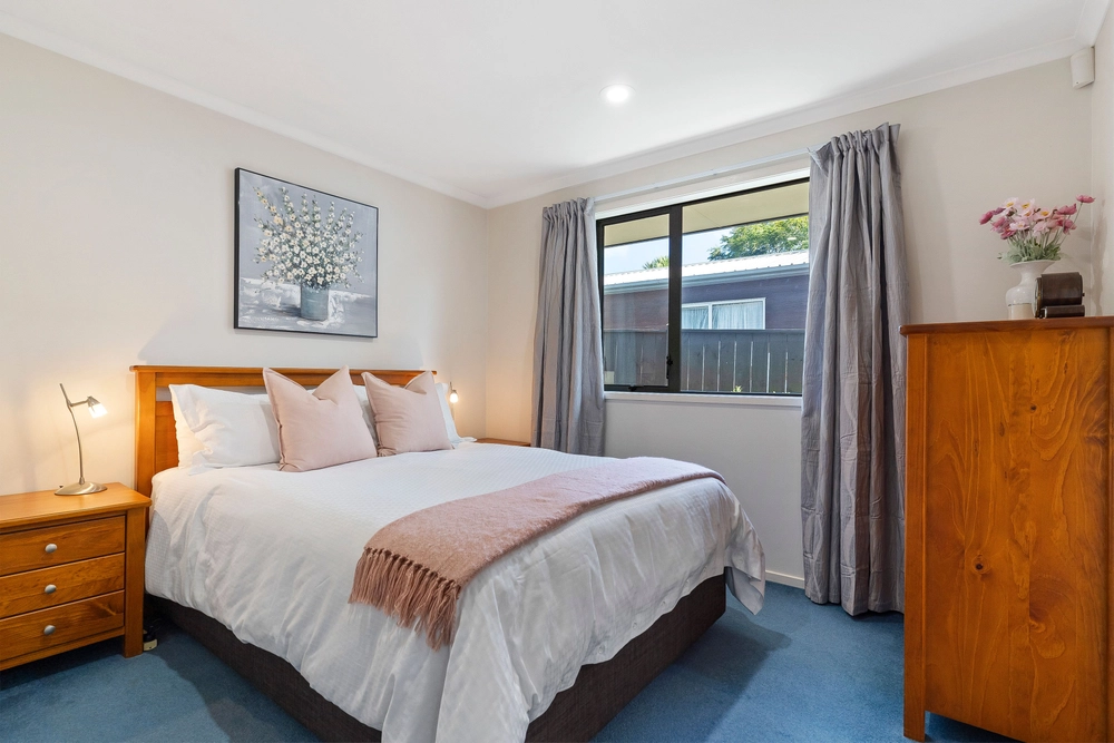 Photos of 174A Captain Springs Road