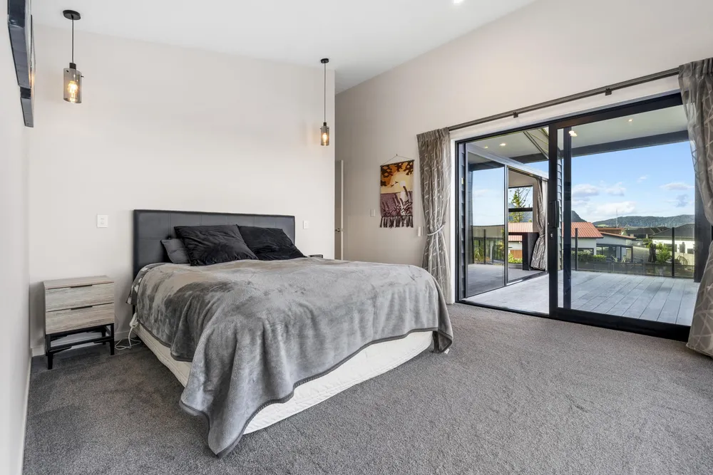 Photos of 31 Stace Hopper Drive