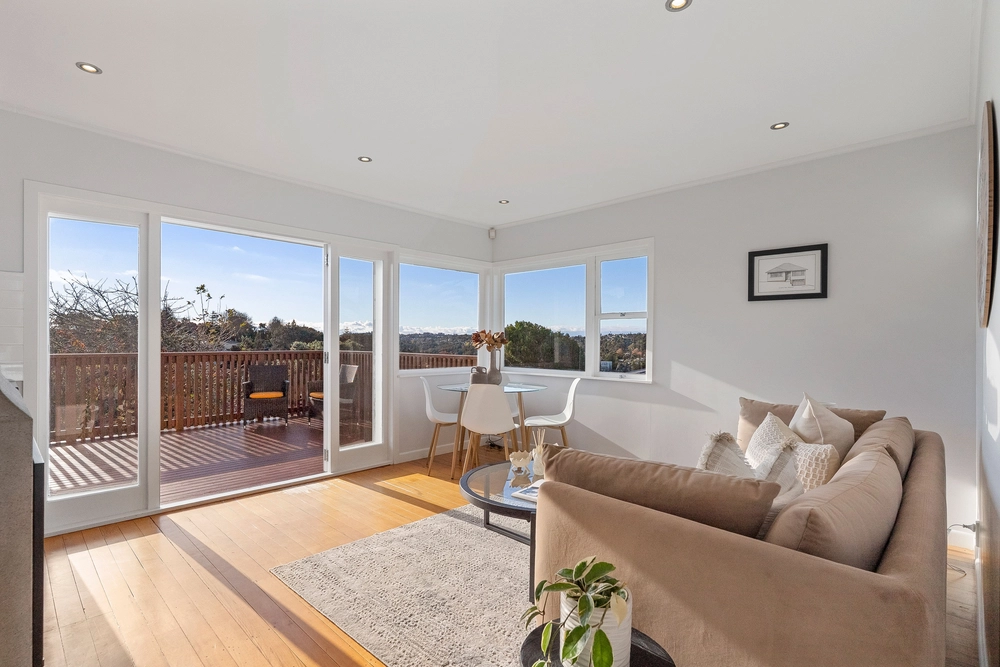 Photos of 94 Verran Road