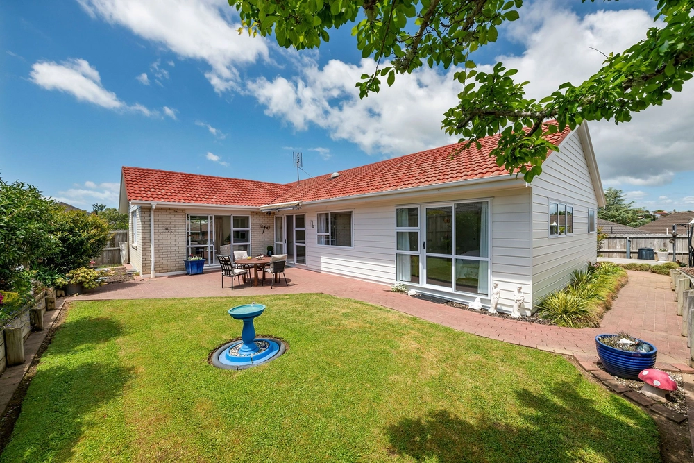 Photos of 47 Nicholas Road