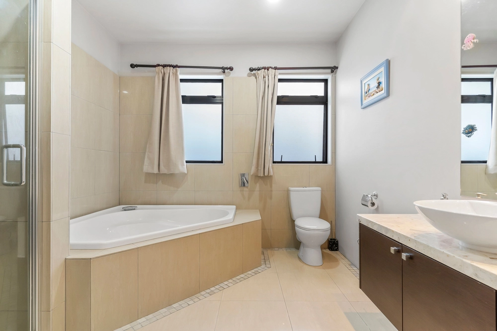 Photos of 13 Elias Court