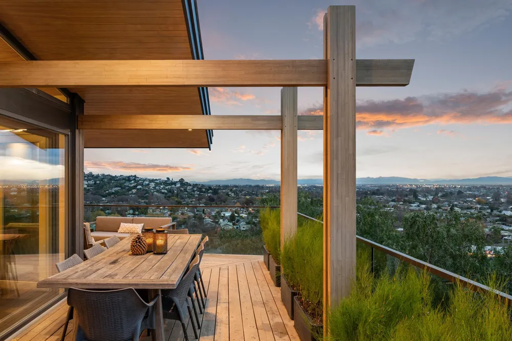 Photos of 22 Woodlau Rise