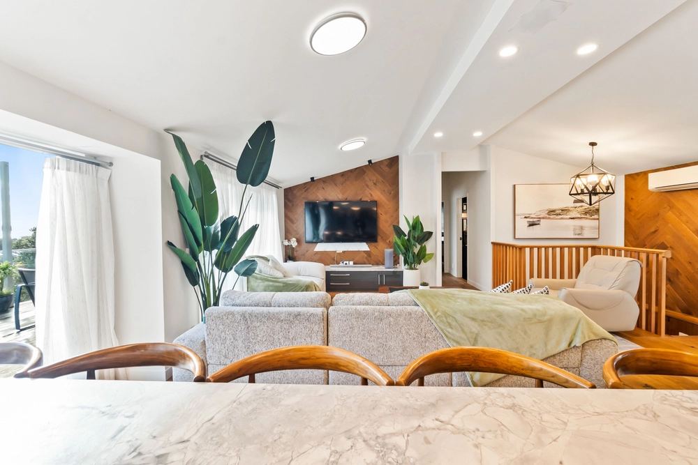 Photos of 32 Joyces Road