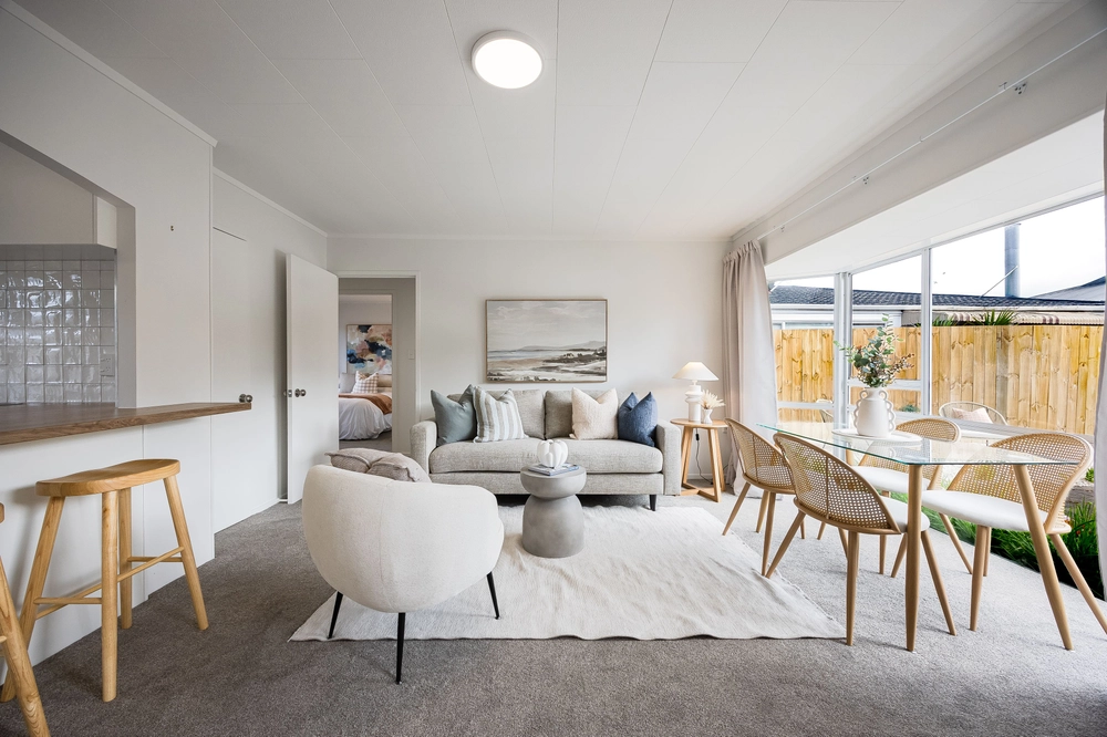 Photos of 83 Centreway Road