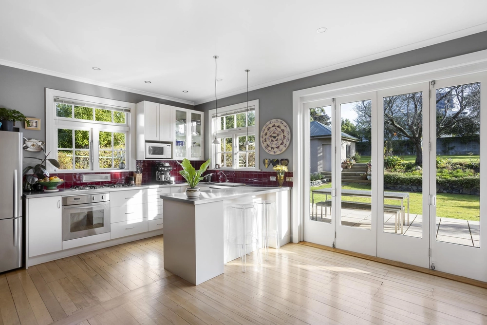 Photos of 8 Neidpath Road