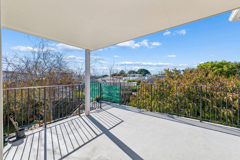 Photos of 11 Sullivan Avenue