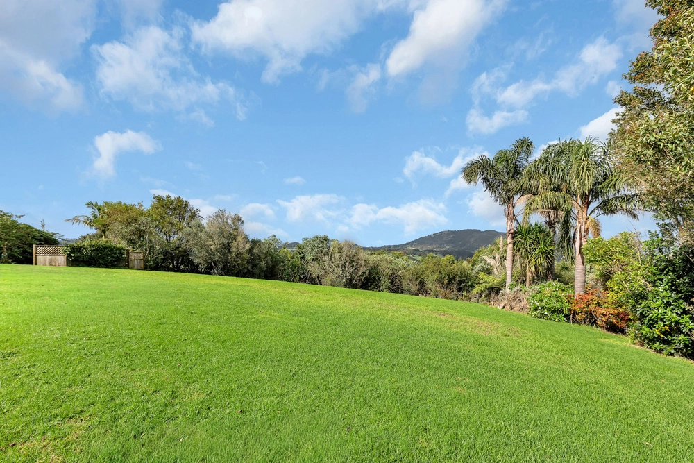 Photos of 431 Apotu Road