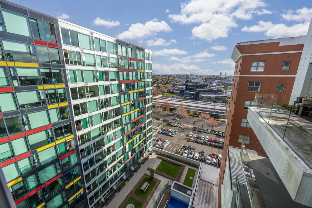 Photos of 1003/135 Hobson Street
