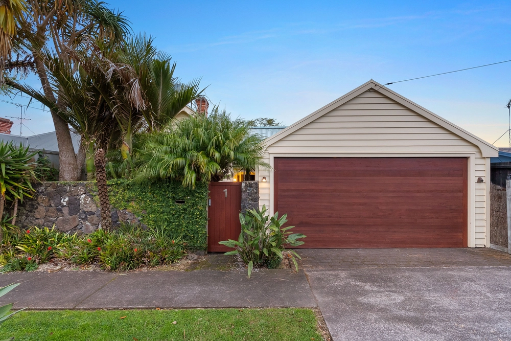 Photos of 1 Springfield Road