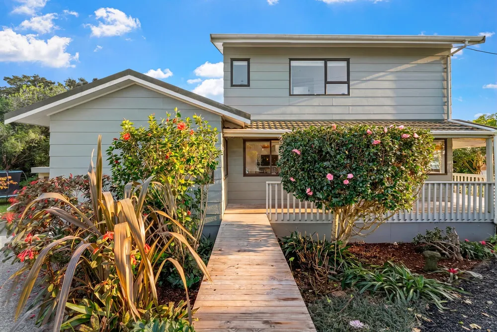 Photos of 53 Deerness Crescent