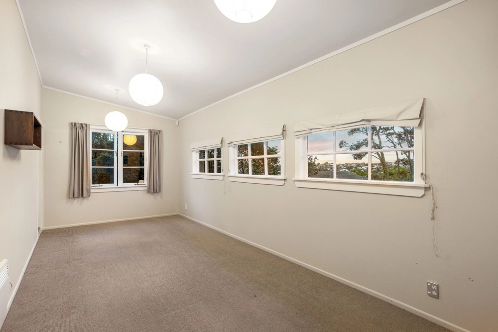 Photos of 18 Mountain View Road