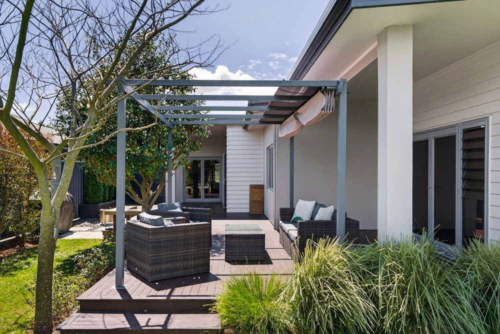 Photos of 3 Pohutukawa Grove