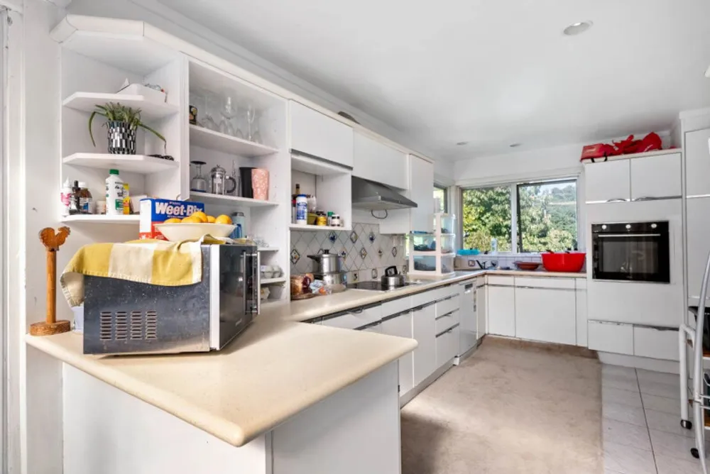 Photos of 2 Navarre Road