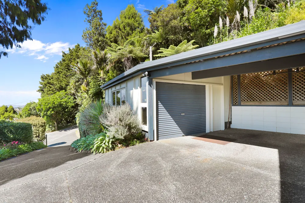 Photos of 858 West Coast Road
