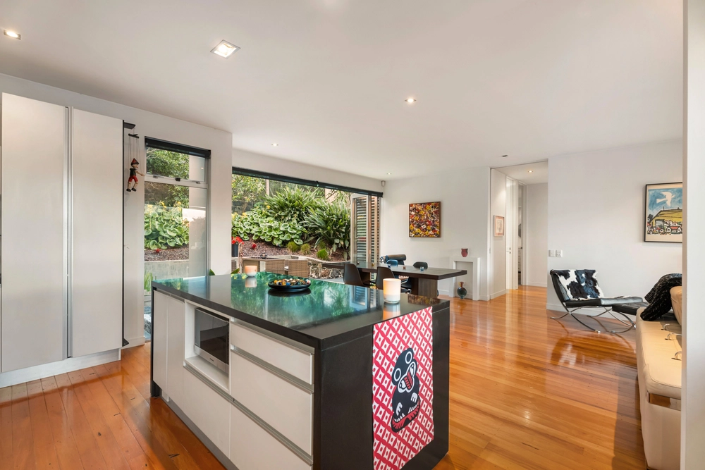 Photos of 93 Tautari Street
