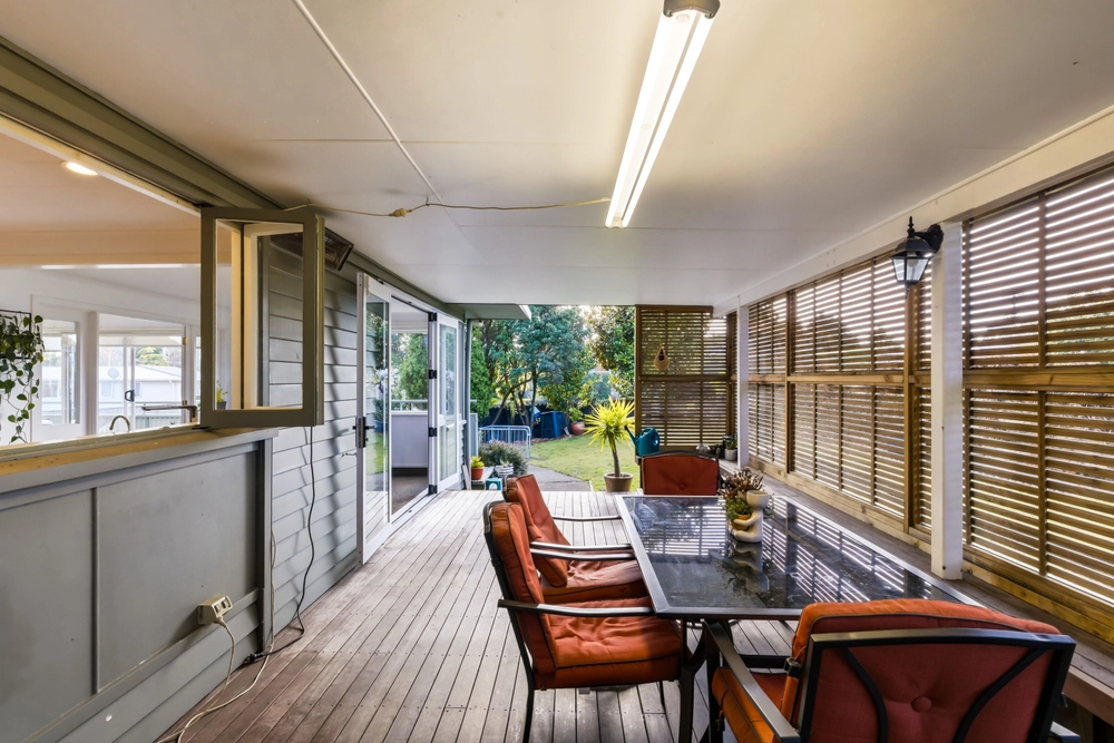 Photos of 42 Ngamotu Road
