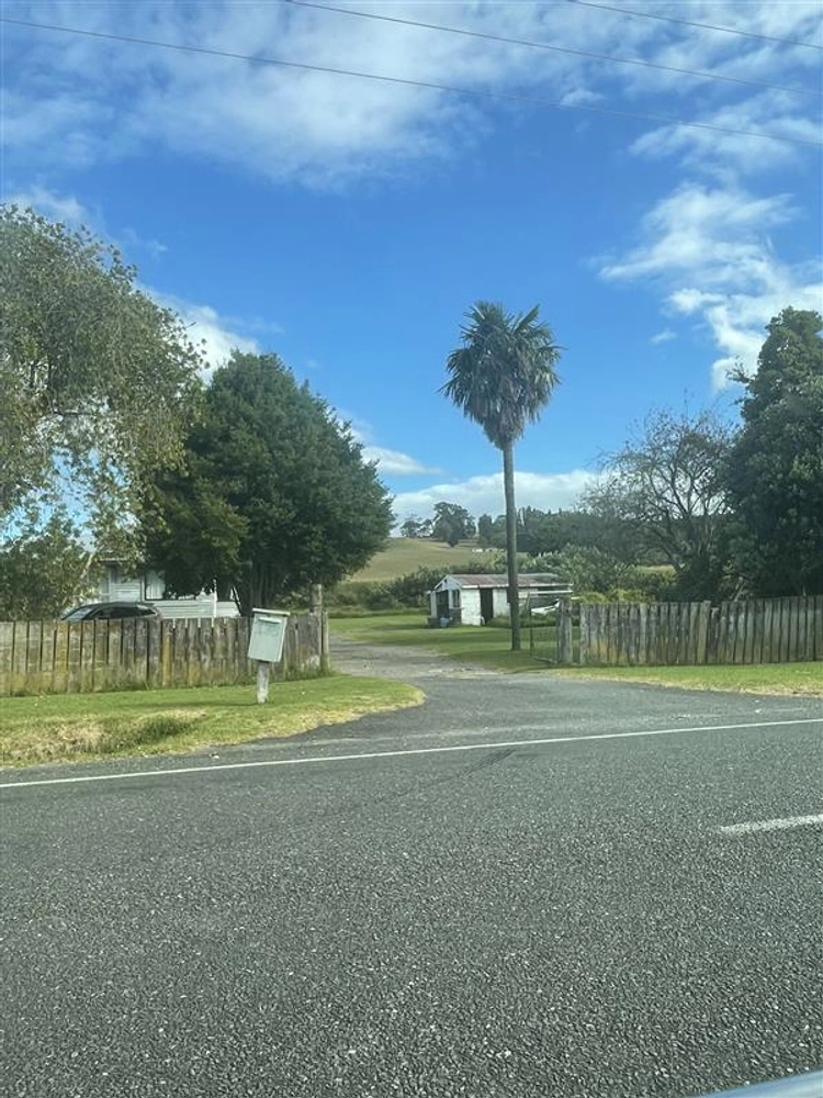 Photos of 135 Kairua Road