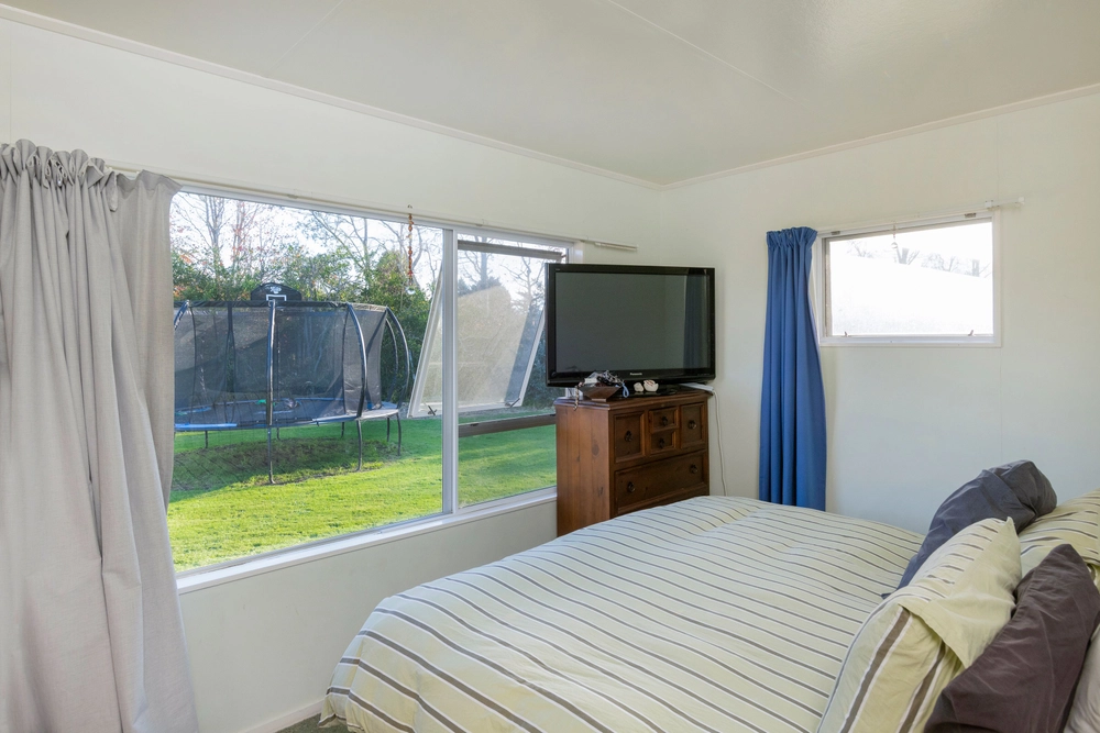 Photos of 172 Whatatutu Road