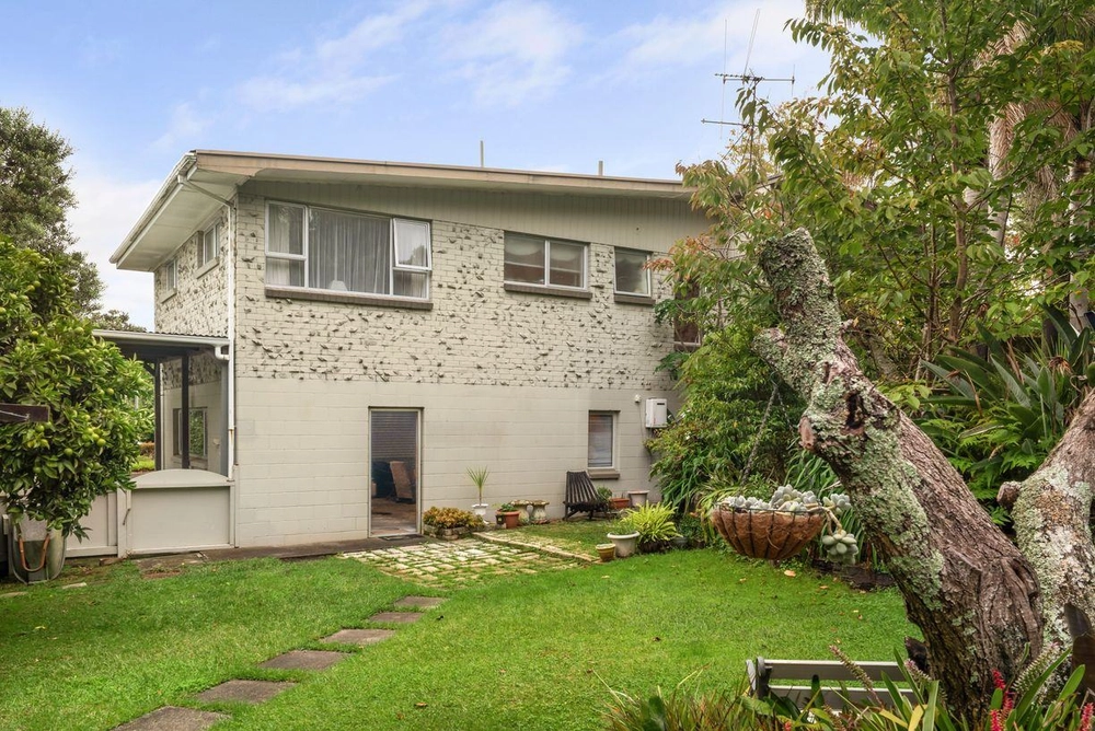Photos of 102 Marie Place