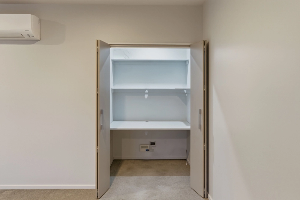 Photos of 29B Clarence Street South