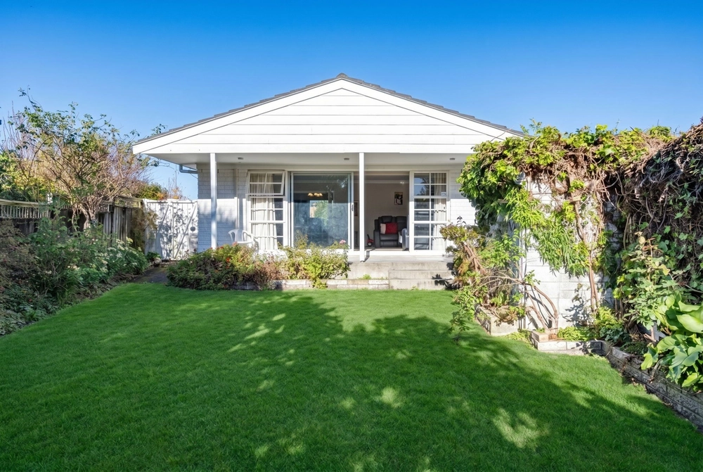 Photos of 104 Poaka Avenue