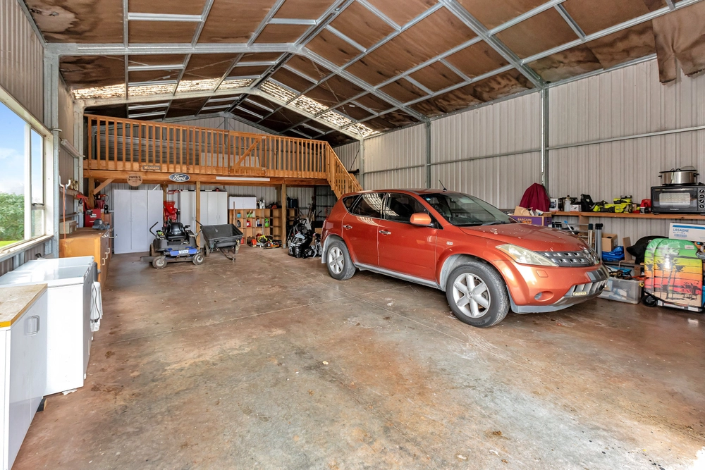 Photos of 431 Apotu Road