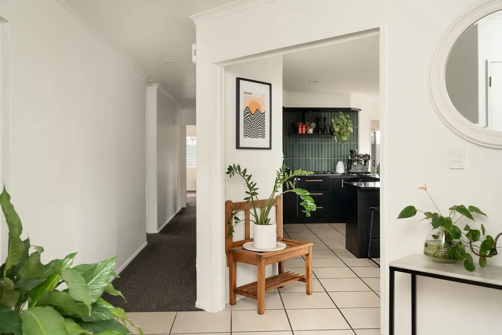 Photos of 34 Aranui Drive