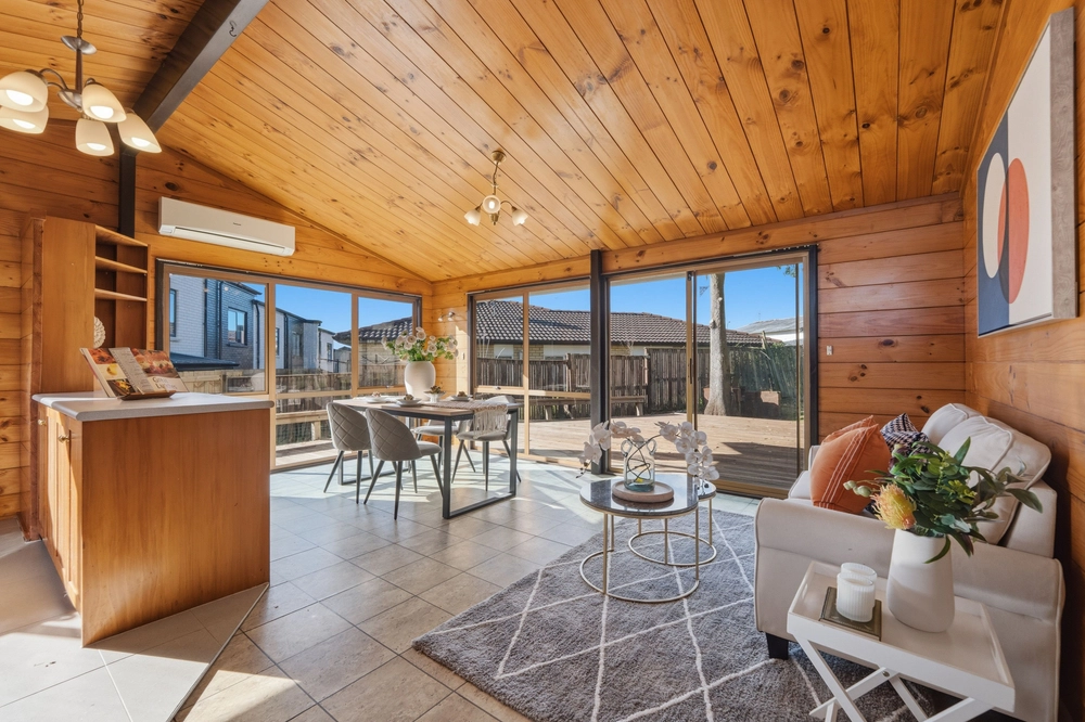 Photos of 15 Baird Street