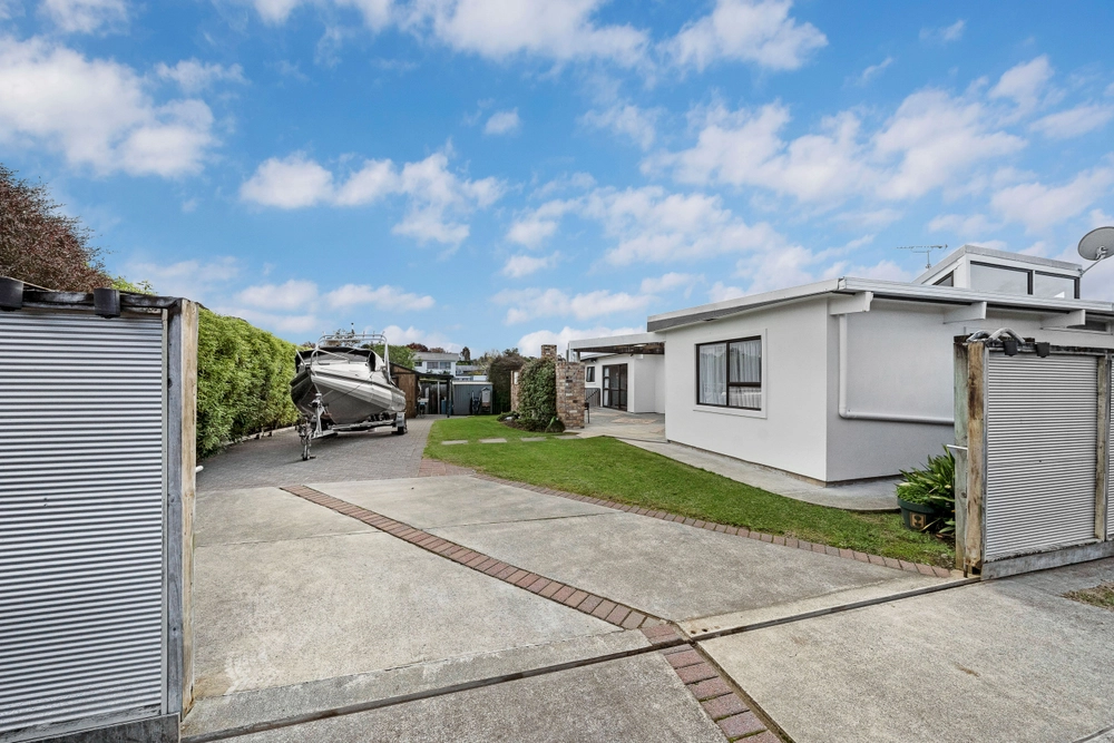 Photos of 49 Kurnell Drive