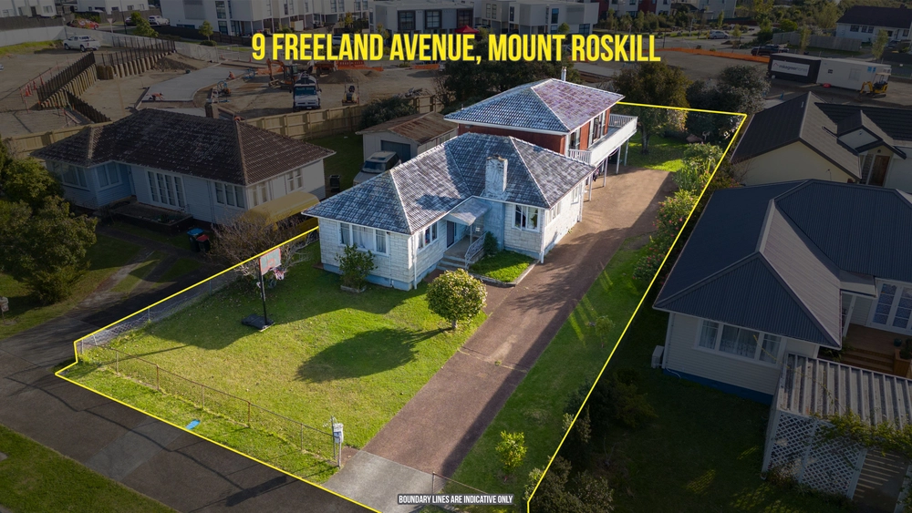 Photos of 9 Freeland Avenue