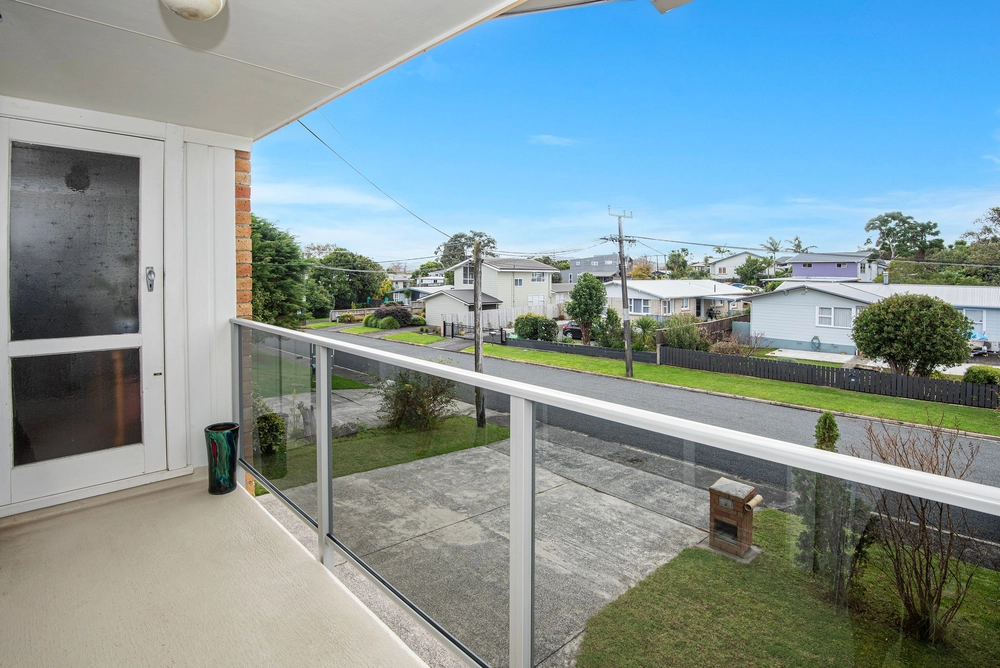 Photos of 16 Sorrento Street